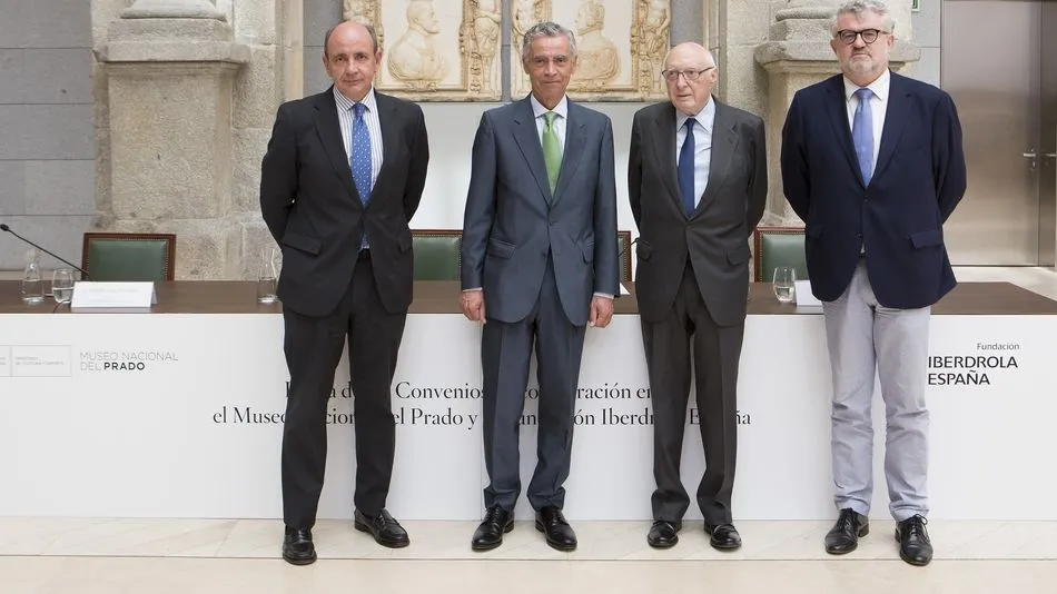Los responsables de la Fundación Iberdrola, junto a los del Museo del Prado.