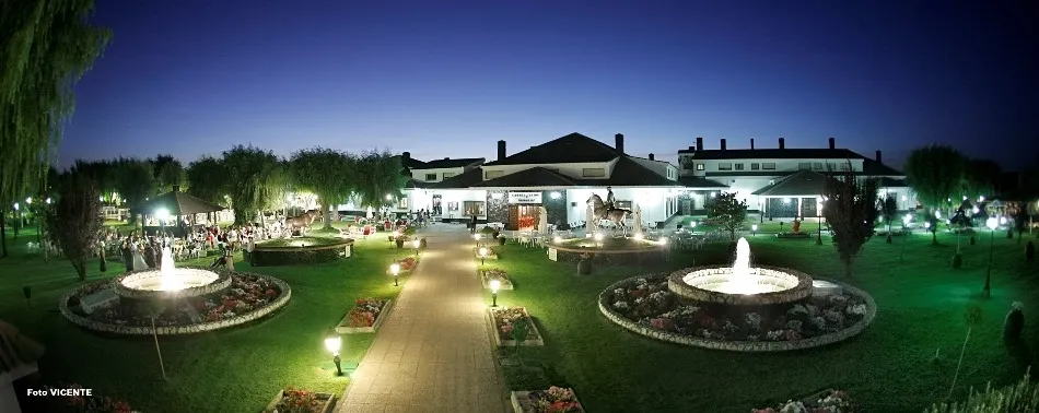 Los Hoteles Conde Rodrigo sortearán un viaje a París para conmemorar su 40º Aniversario  