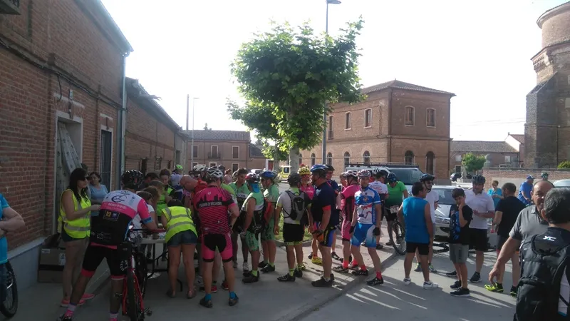 Foto 6 - &Eacute;xito para la I Ruta BTT entre Lagunas y Campi&ntilde;as, estren&aacute;ndose con 120 corredores y...