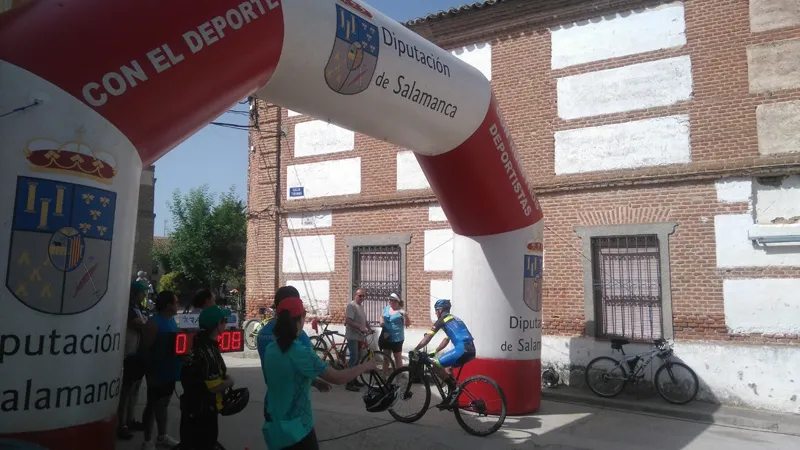 Foto 4 - &Eacute;xito para la I Ruta BTT entre Lagunas y Campi&ntilde;as, estren&aacute;ndose con 120 corredores y...
