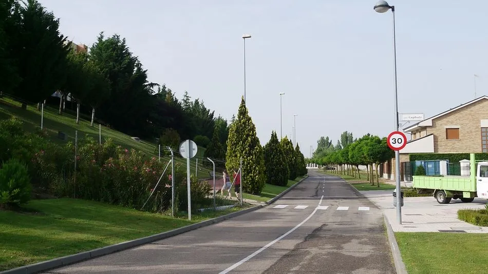 Foto 2 - Carbajosa mejorar&aacute; el acceso e instalar&aacute; aseos en el Parque Bot&aacute;nico por 300.000 euros