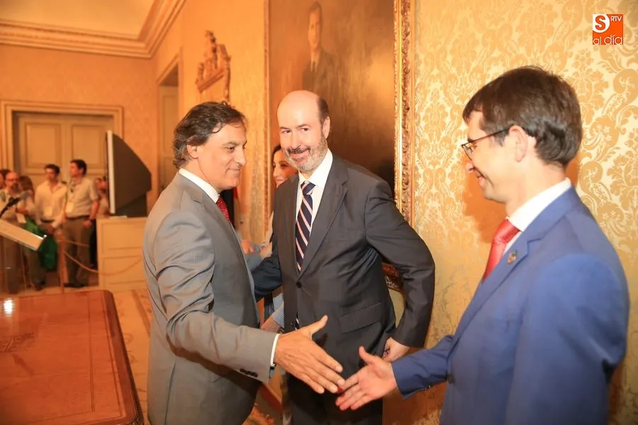 Foto 4 - Garc&iacute;a Carbayo recibe a los participantes en la Conferencia sobre Objetivos de Desarrollo...