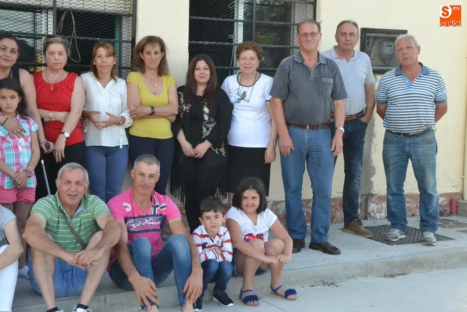 Foto 3 - El taller de baile charro de la AVV de la Avenida de Espa&ntilde;a despide el curso con una merendola  