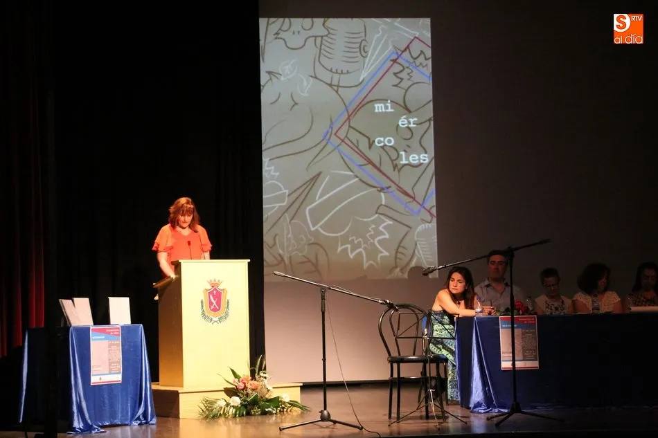Foto 7 - Adela Prieto presenta junto a sus compa&ntilde;eros coautores el libro &lsquo;Mi&eacute;rcoles&rsquo;&nbsp;  
