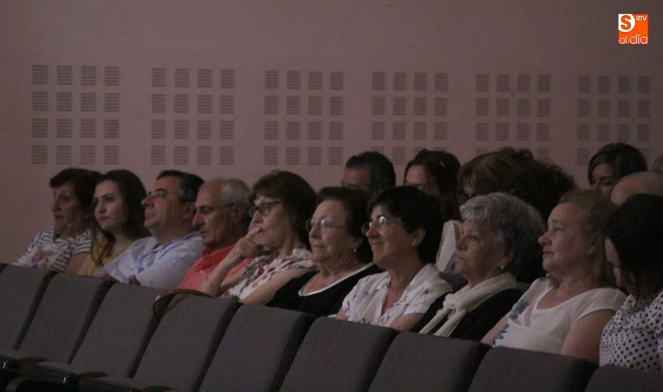 Foto 4 - Adela Prieto presenta junto a sus compa&ntilde;eros coautores el libro &lsquo;Mi&eacute;rcoles&rsquo;&nbsp;  