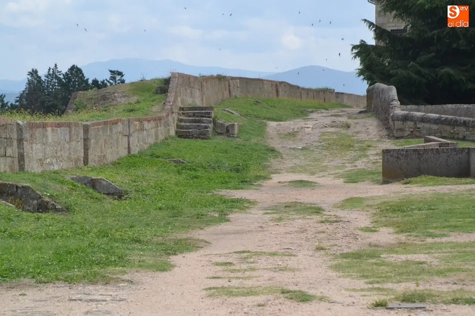 Foto 9 - Salen a licitaci&oacute;n las obras de restauraci&oacute;n de un nuevo tramo del adarve de la muralla  