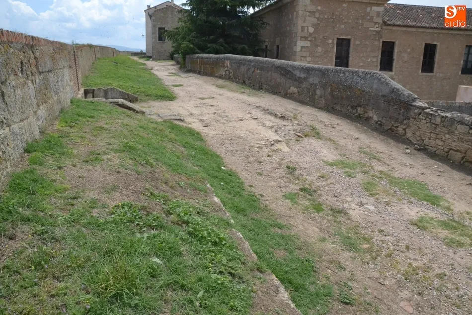 Foto 6 - Salen a licitaci&oacute;n las obras de restauraci&oacute;n de un nuevo tramo del adarve de la muralla  