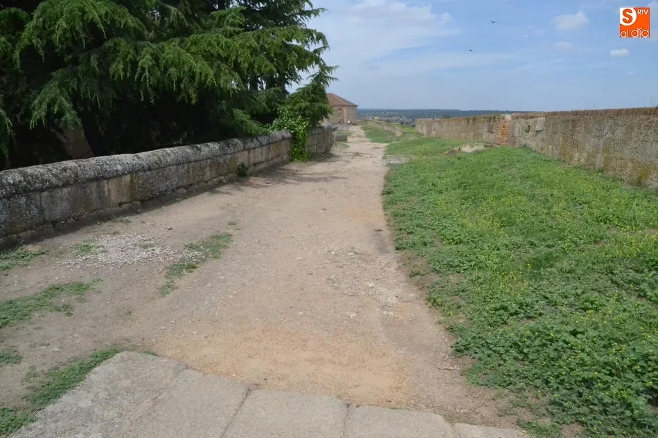 Foto 5 - Salen a licitaci&oacute;n las obras de restauraci&oacute;n de un nuevo tramo del adarve de la muralla  