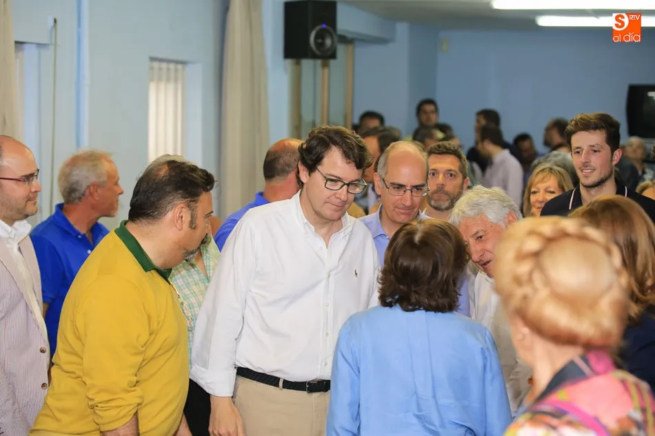 Foto 10 - S&aacute;enz de Santamar&iacute;a cree que S&aacute;nchez &ldquo;est&aacute; dispuesto a regalar Espa&ntilde;a a los...