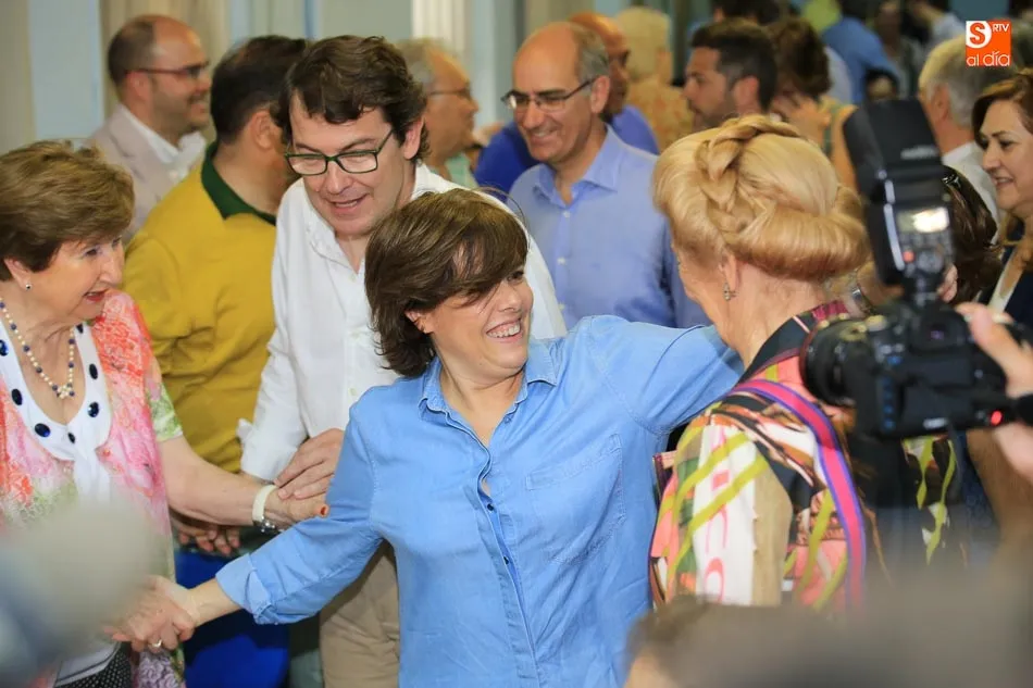 Foto 7 - S&aacute;enz de Santamar&iacute;a cree que S&aacute;nchez &ldquo;est&aacute; dispuesto a regalar Espa&ntilde;a a los...