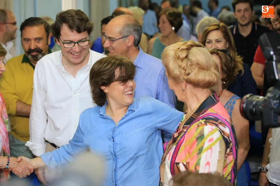 Foto 6 - S&aacute;enz de Santamar&iacute;a cree que S&aacute;nchez &ldquo;est&aacute; dispuesto a regalar Espa&ntilde;a a los...