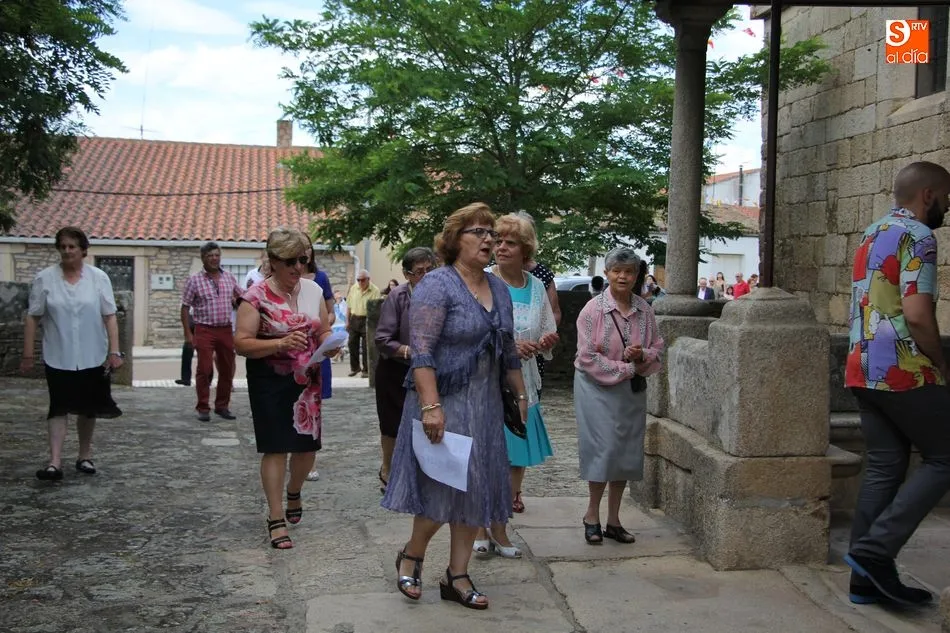 Foto 6 - Villar de Peralonso se echa a las calles para honrar a San Pedro  