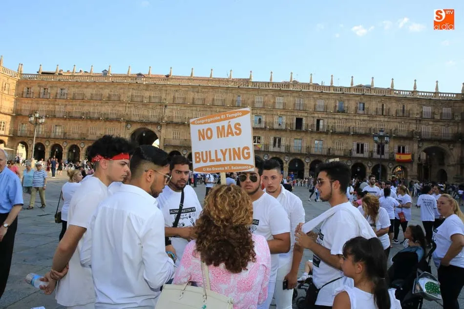 Foto 4 - La Comunidad Gitana Evang&eacute;lica reclama con una Marcha Solidaria &ldquo;una sociedad mejor&rdquo;  