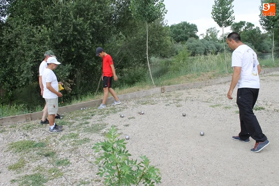 Foto 9 - Torneo de petanca en la &uacute;ltima jornada festiva en Valverd&oacute;n