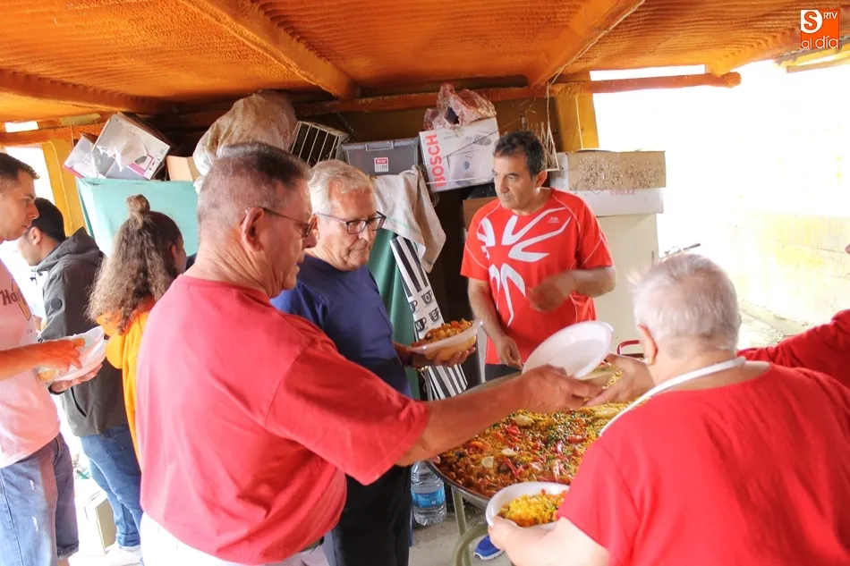 Foto 5 - Una surtida paella para capear la lluvia en San Pedro del Valle
