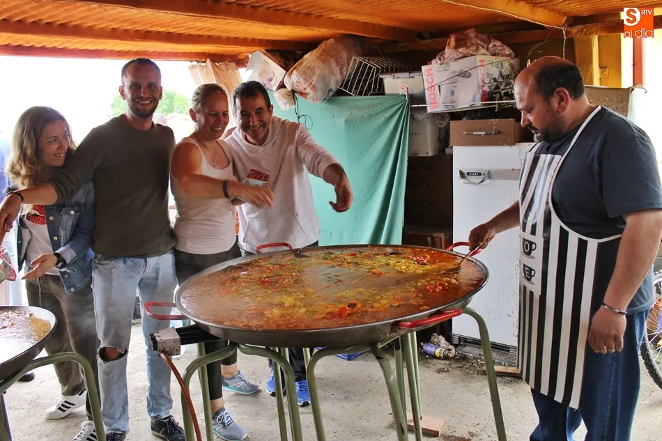 Foto 7 - Una surtida paella para capear la lluvia en San Pedro del Valle