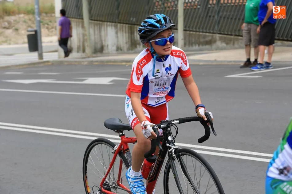 Foto 6 - Unos 360 j&oacute;venes de toda la Comunidad Aut&oacute;noma participan en el Campeonato de Escuelas de...