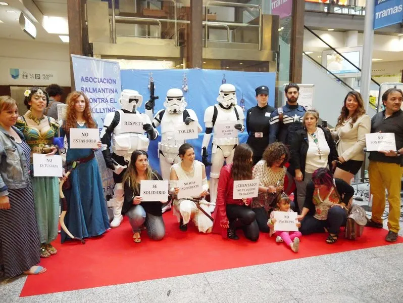 Foto 5 - La Legi&oacute;n de Star Wars lucha contra el Bullying en el Centro Comercial El Tormes  