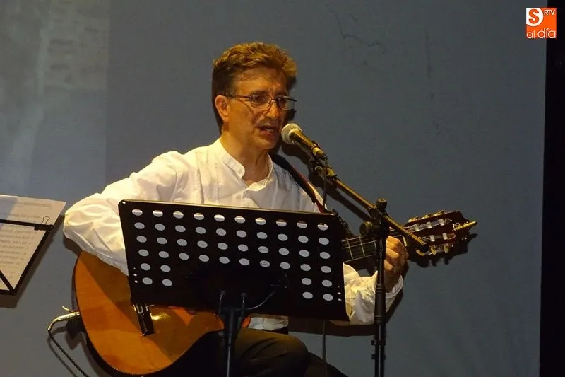 Foto 3 - Rogelio Cabado presenta su disco En Alba, siempre Teresa  