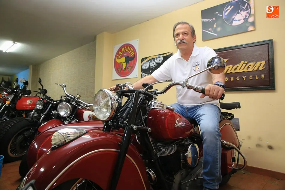 Foto 2 - La pasi&oacute;n por las motos cl&aacute;sicas y su historia se transforman&nbsp;en un atractivo museo  