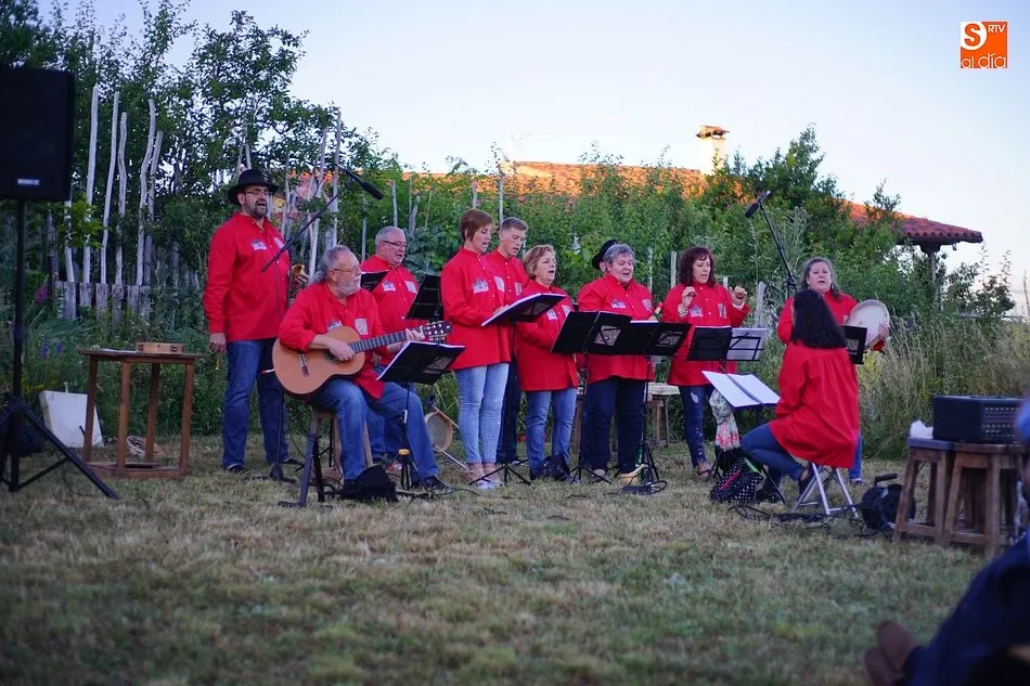 Foto 8 - El grupo Mora y Majuelo fusiona m&uacute;sica sefard&iacute; y canciones tradicionales en su puesta de largo