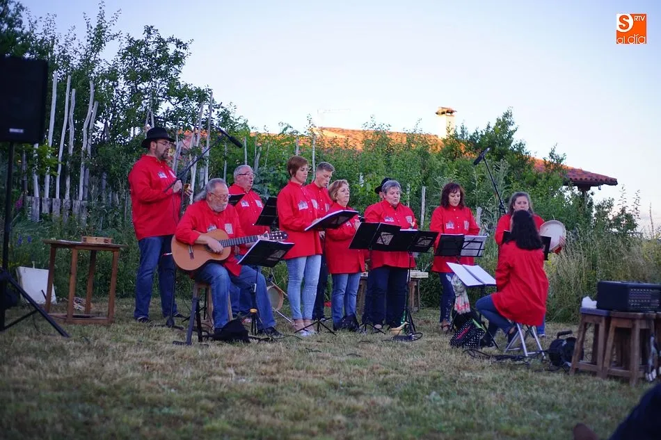 Foto 5 - El grupo Mora y Majuelo fusiona m&uacute;sica sefard&iacute; y canciones tradicionales en su puesta de largo