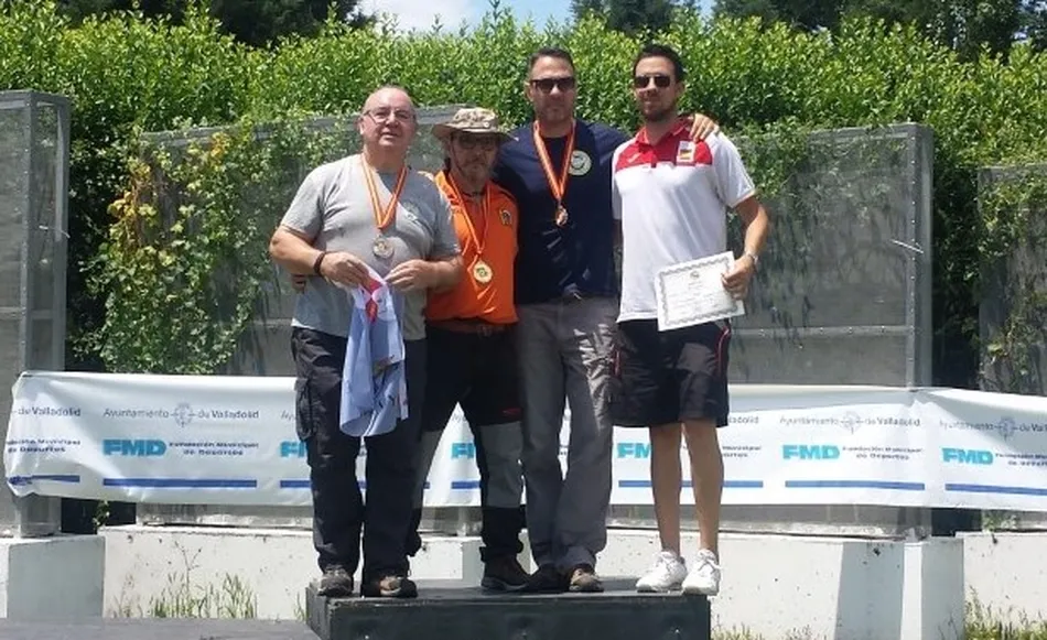 Foto 3 - Jos&eacute; Prieto y Jes&uacute;s Marcos suben a lo m&aacute;s alto del podio en el Regional al aire libre  