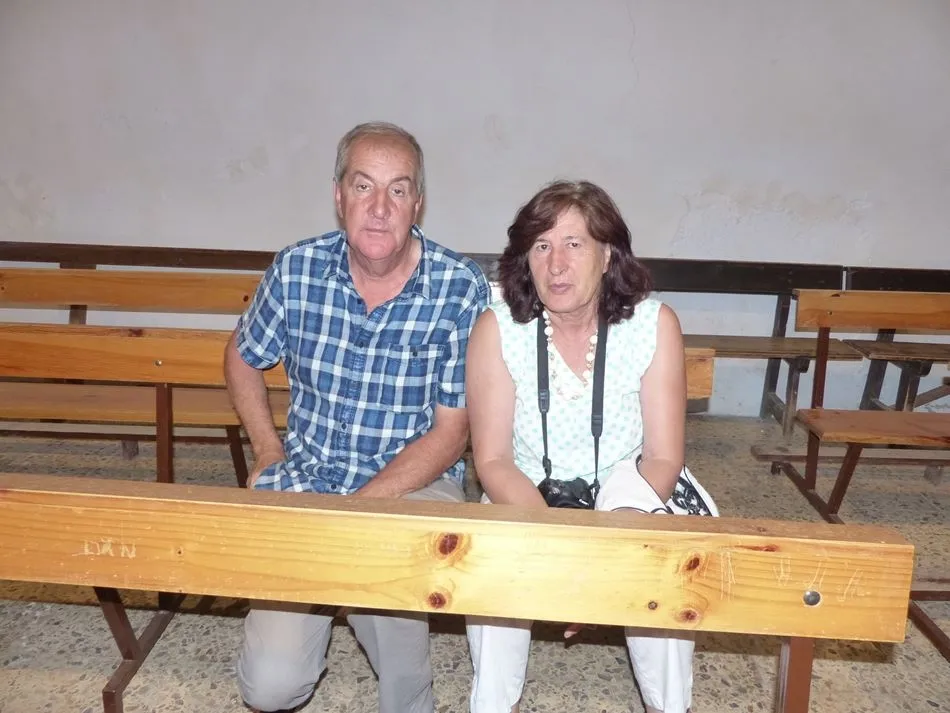 Foto 11 - El obispo de Salamanca comparte varios d&iacute;as con los vecinos de Las Villas