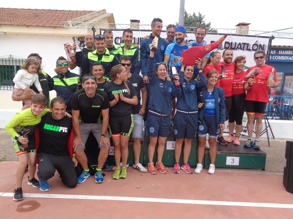 Alberto Domínguez y Sonia Sánchez se adjudican el II Duatlón Cross de La Fuente  