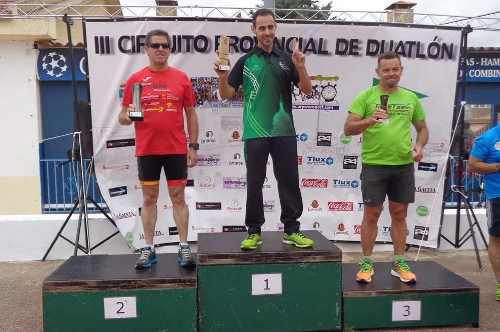Foto 4 - Alberto Dom&iacute;nguez y Sonia S&aacute;nchez se adjudican el II Duatl&oacute;n Cross de La Fuente  