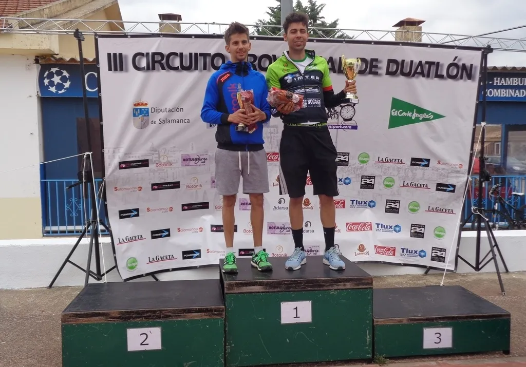Foto 2 - Alberto Dom&iacute;nguez y Sonia S&aacute;nchez se adjudican el II Duatl&oacute;n Cross de La Fuente  