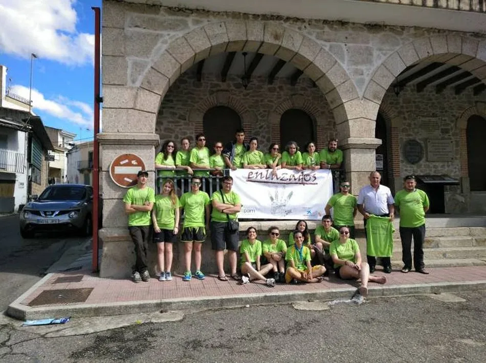 Foto 2 - El Proyecto &lsquo;Enlazados&rsquo; concluye la ruta GR14 por las Arribes del Duero  