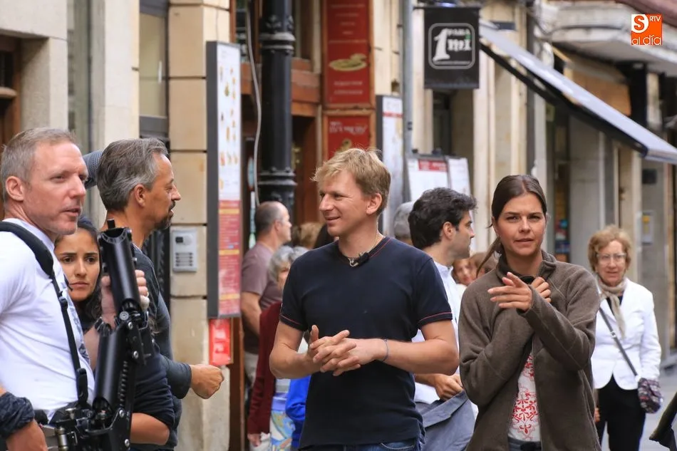 Foto 9 - El rodaje de una pel&iacute;cula alemana sorprende a los viandantes en el centro de la ciudad