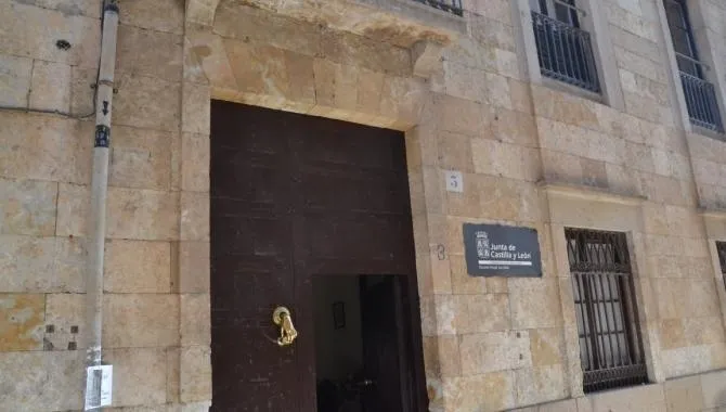 Foto 6 - La fachada de Los Sitios gana en belleza con un traslado y varias desapariciones  