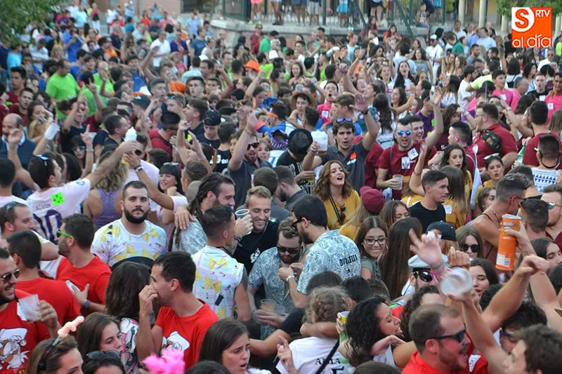 Las Peñas ya pueden elegir a la Corte juvenil de las Ferias y Fiestas 2018