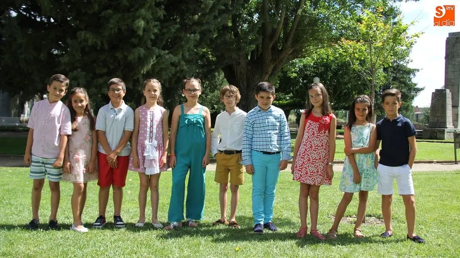 Simpática Corte de Honor infantil para las Ferias y Fiestas 2018