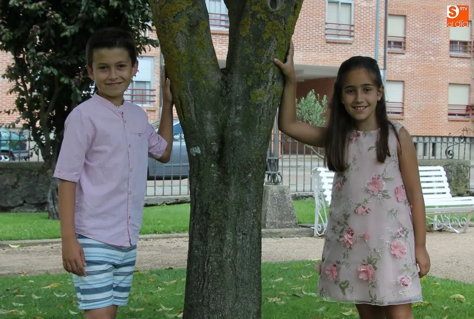Foto 4 - Damas y caballeros, la Corte de Honor infantil al completo  