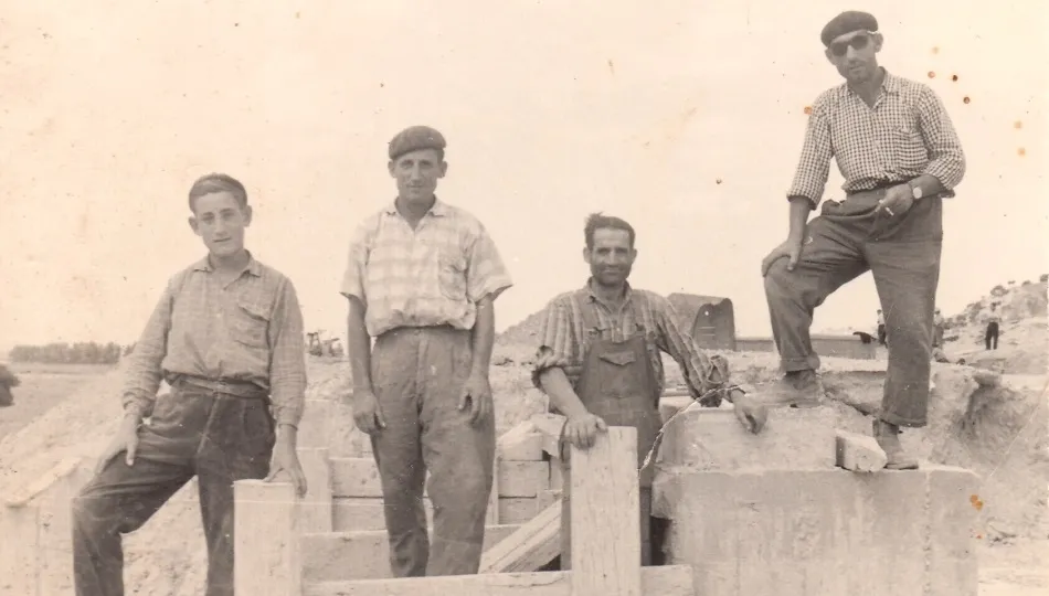 Imagen que recoge la construcción del canal