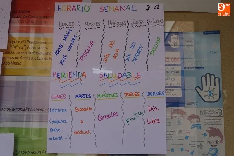 Foto 9 - Actividades art&iacute;sticas en la ludoteca de verano