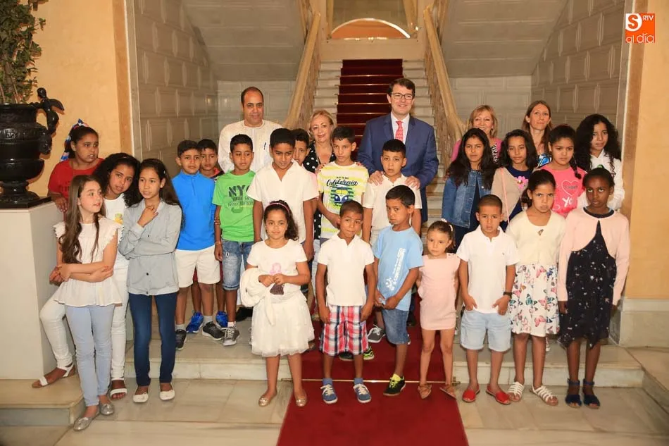 Foto 8 - Divertido encuentro con el alcalde de los 24 menores saharauis acogidos en Salamanca