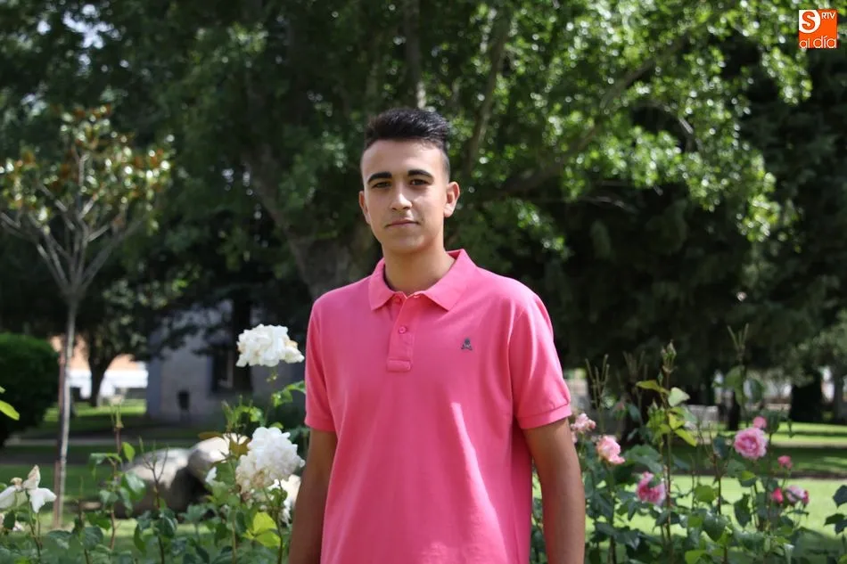 Foto 7 - Simpat&iacute;a y belleza, as&iacute; es la Corte de Honor juvenil  