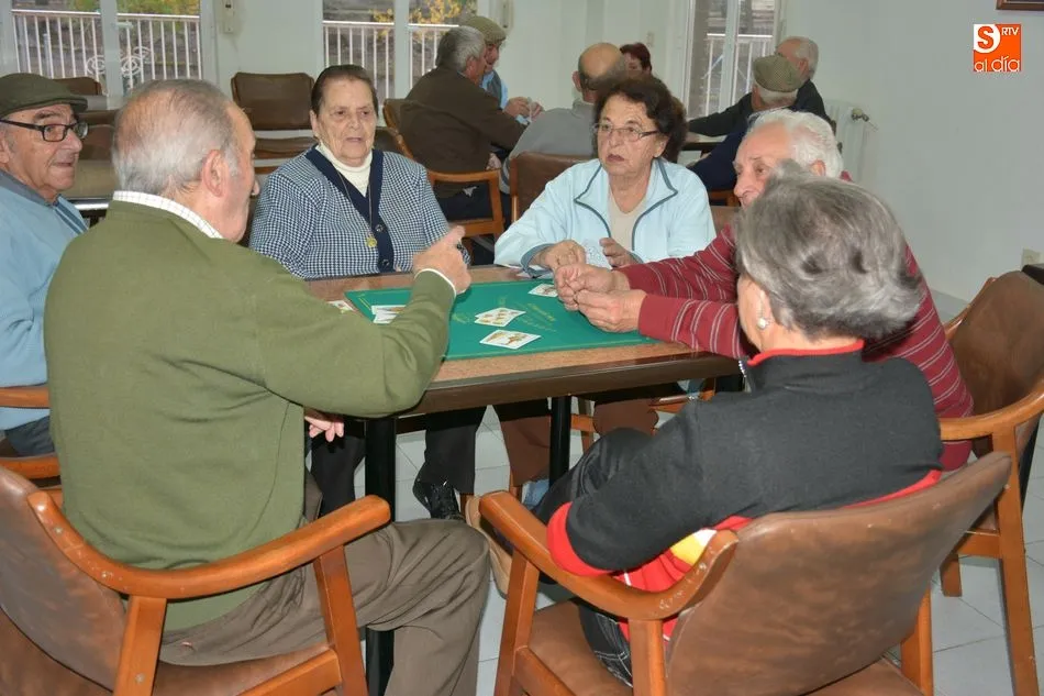 Foto 2 - La asociaci&oacute;n de Mayores Liminares mantiene su vigor a sus 40 a&ntilde;os de vida