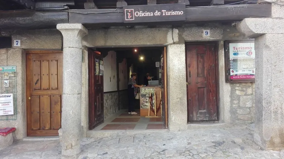 La oficina de turismo acogerá la muestra pictórica de Agustina Rivero