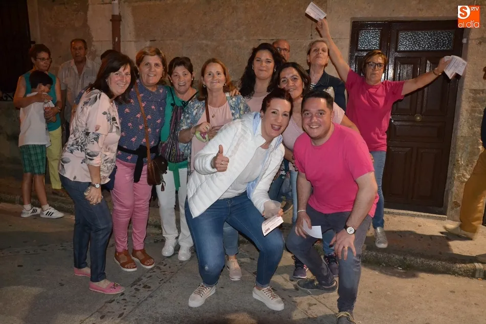 San Andrés inicia sus fiestas veraniegas con una animada sesión de baile  