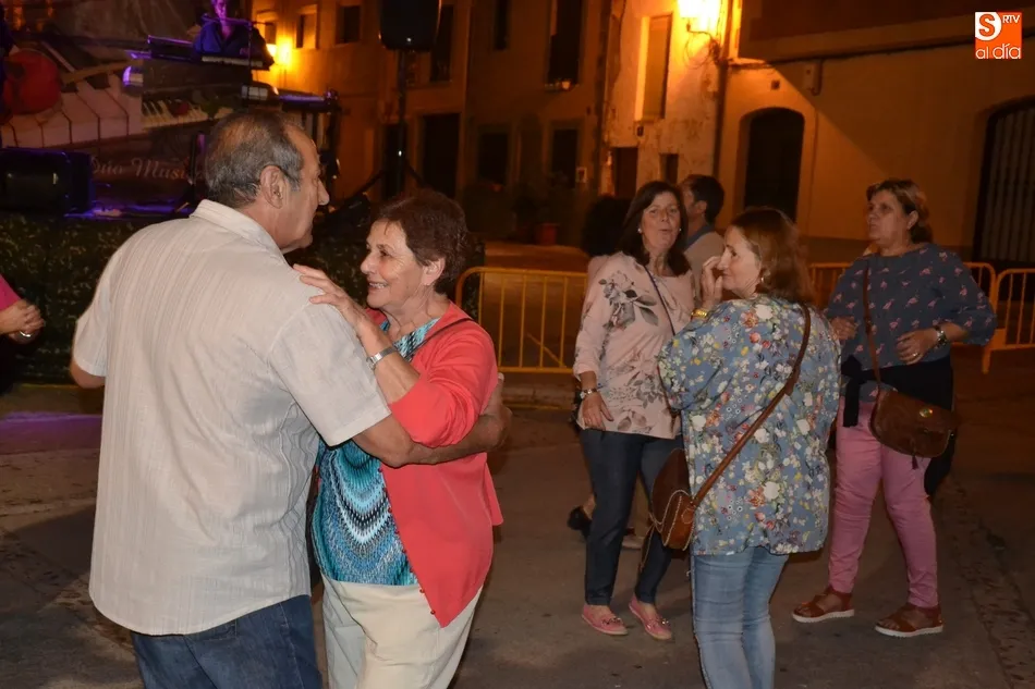 Foto 9 - San Andr&eacute;s inicia sus fiestas veraniegas con una animada sesi&oacute;n de baile  