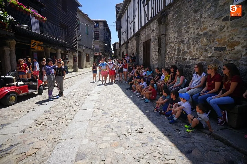 Foto 4 - La literatura se adue&ntilde;a del centro de La Alberca