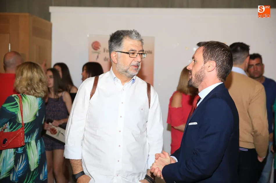 Foto 6 - Salamanca rinde homenaje al deporte con&nbsp;la XX Gala de Baloncesto de Castilla y Le&oacute;n  