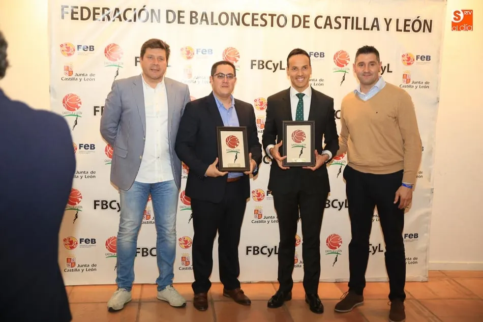 Foto 5 - Salamanca rinde homenaje al deporte con&nbsp;la XX Gala de Baloncesto de Castilla y Le&oacute;n  