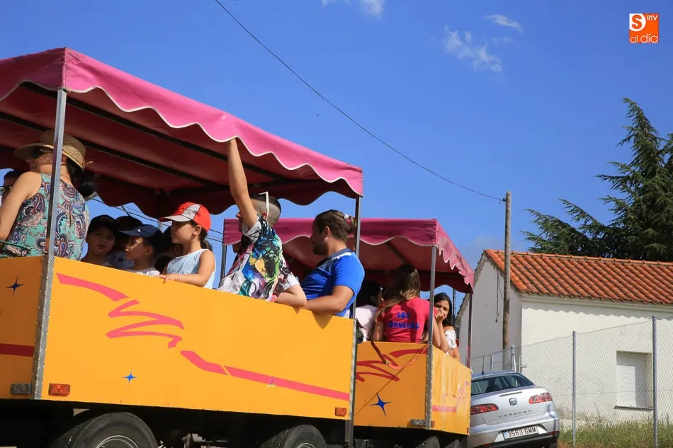 Foto 7 - Entra&ntilde;able jornada con atracciones para los m&aacute;s peque&ntilde;os en Galindo y Perahuy  