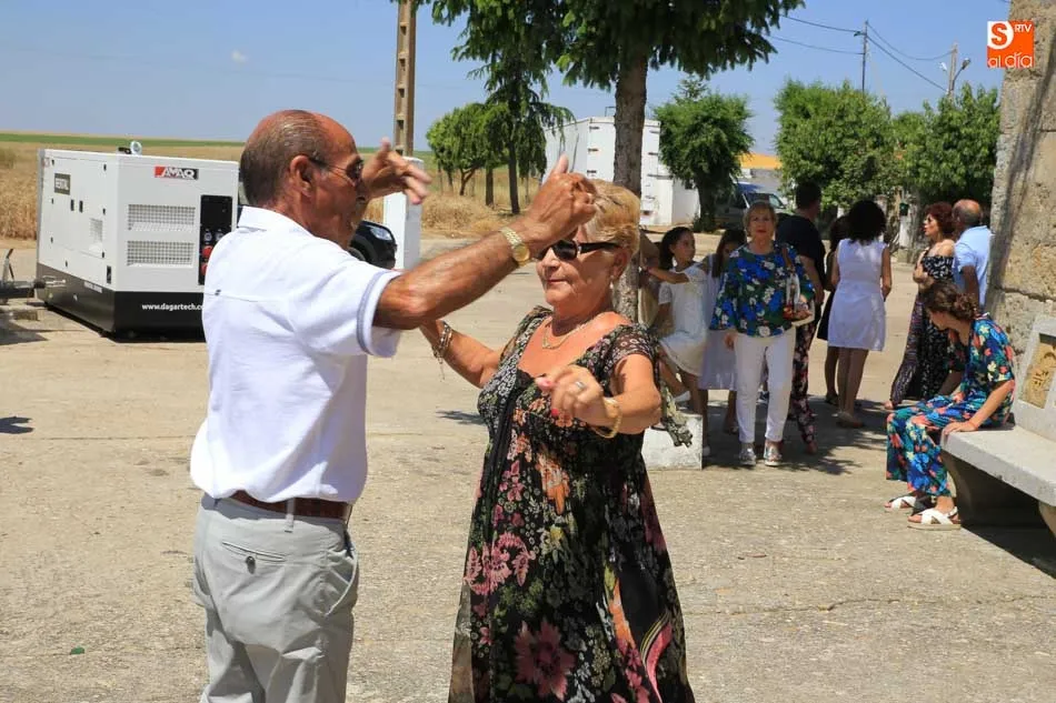 Foto 5 - Procesi&oacute;n y actos l&uacute;dicos para honrar al patr&oacute;n de Galindo y Perahuy